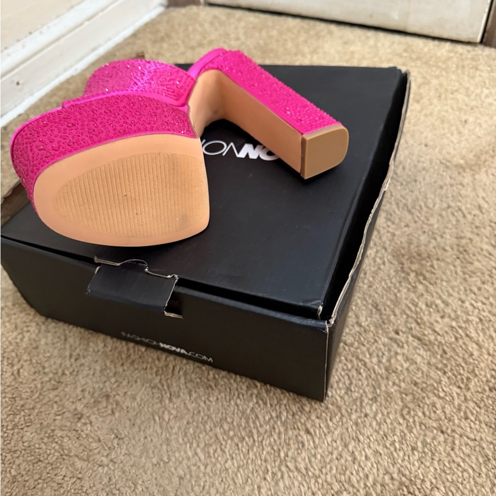 Fashion Nova Fuchsia Rhinestone Heels - Picture 4 of 6